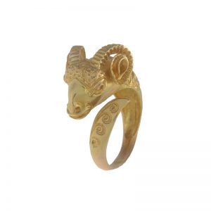 Detailed 18K Yellow Gold Rams Head Ring