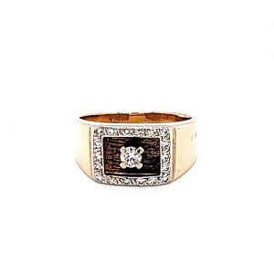 10K Yellow Gold .15CT Diamond Centre & Diamond Framed Signet Style Ring