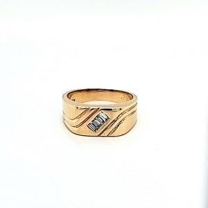10K Yellow Gold 3 Channel Set Baguette Diamond Signet Style Ring