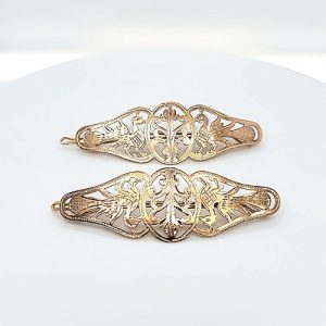 Pair of 17K Yellow Gold Fine Carved Hair Clips