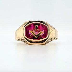 Vintage 14K Yellow Gold Red Lodge Masonic Glass Signet Ring