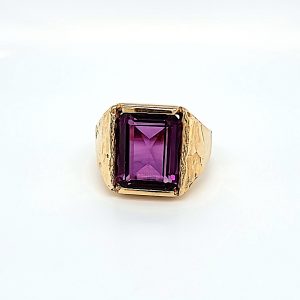 14K Yellow Gold Rectangular Synthetic Sapphire Signet Ring
