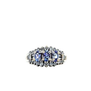 14K Yellow Gold Oval Tanzanite & Multi Cut Diamond Ring