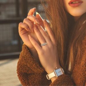 14K Yellow Gold Engagement Ring w/ .40CT Princess Cut Diamond Centre, 2 Triangle Diamonds & 36 Princess Cut Diamonds