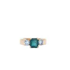 18K Yellow Gold Ring w/ .93CT Step Cut Emerald & 2 Diamonds 💎