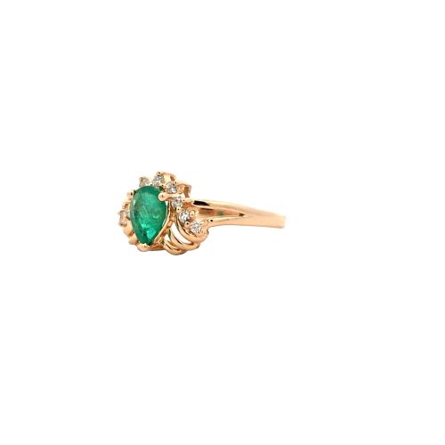 14K Yellow Gold Pear Cut Emerald 9 Diamond Accent Ring - Image 3