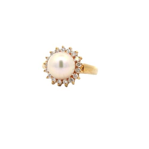 18K Yellow Gold 8.9mm Pearl Centre 17 RBC Diamond Halo Ring - Image 3